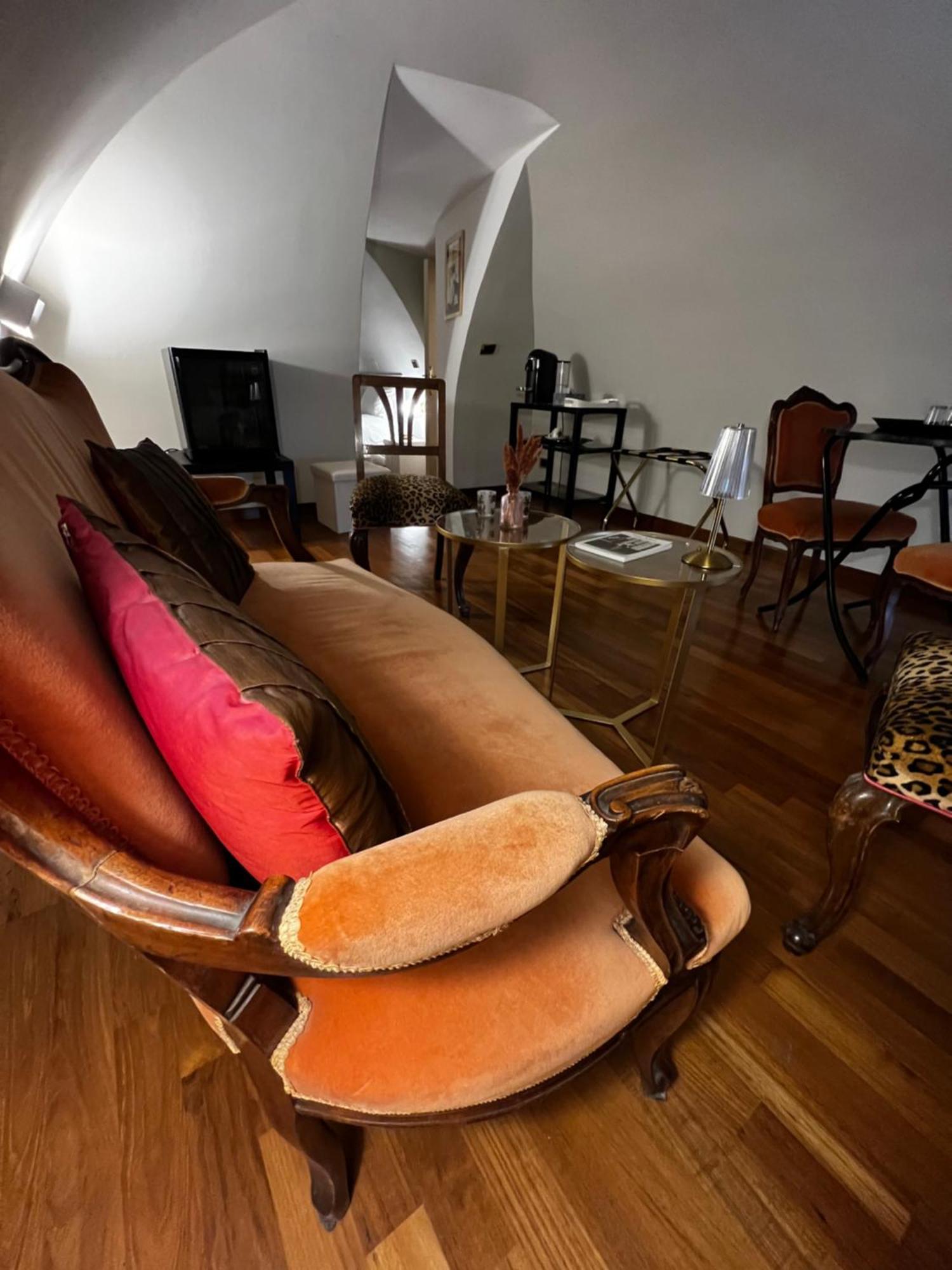 Calefati Gallery Luxury Apartment Bari Bagian luar foto